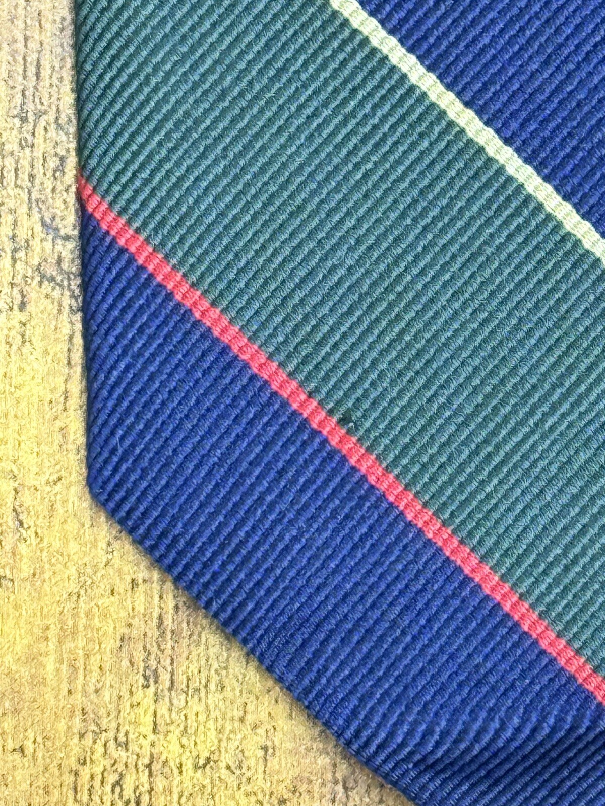 Brooks Brothers Green, Blue, Red & Gold Striped Tie 100% Silk Men’s Necktie 57″