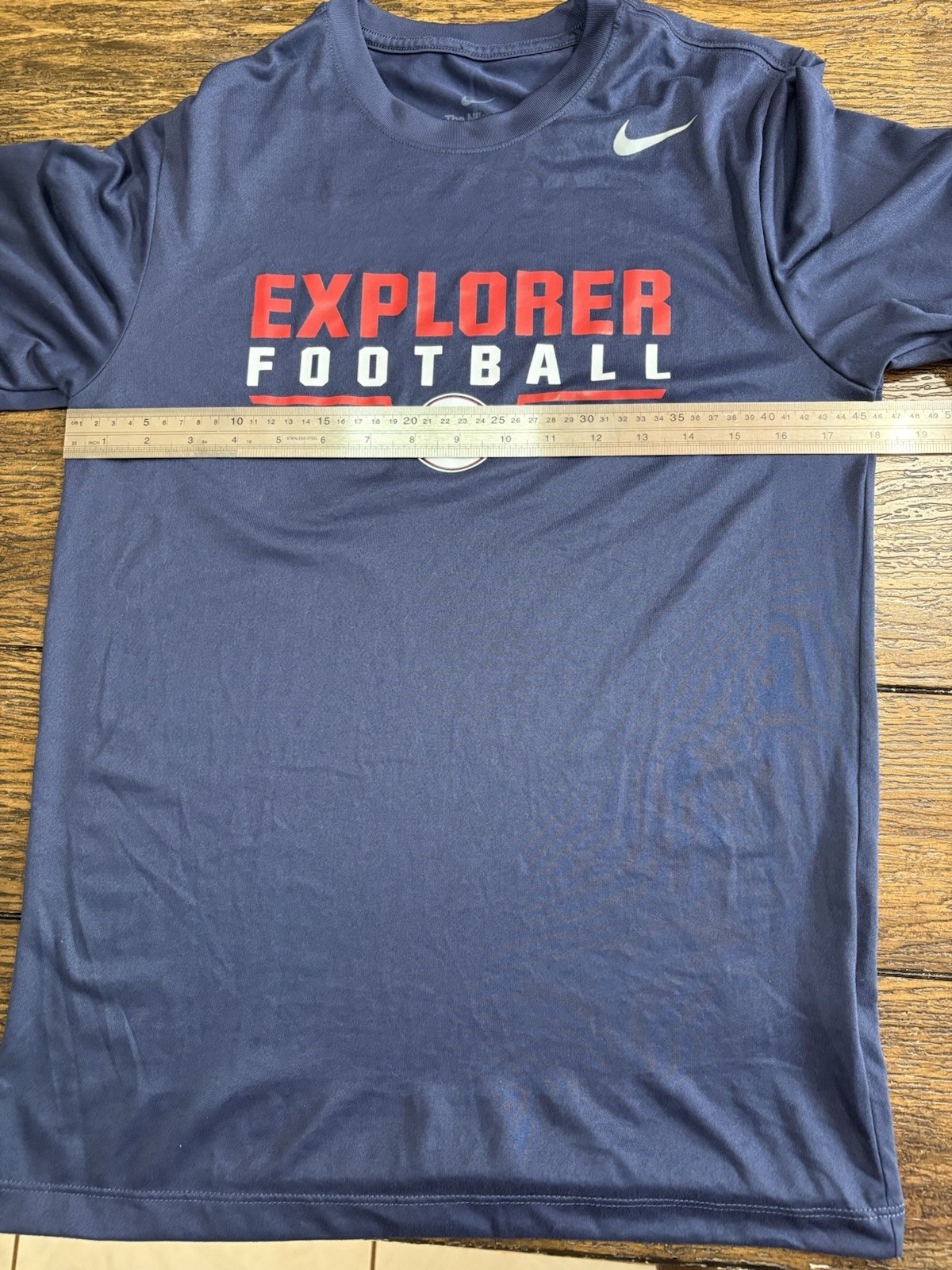Nike Dri-FIT Size Small unisex Tee Breathable Crew Neck Football color blue