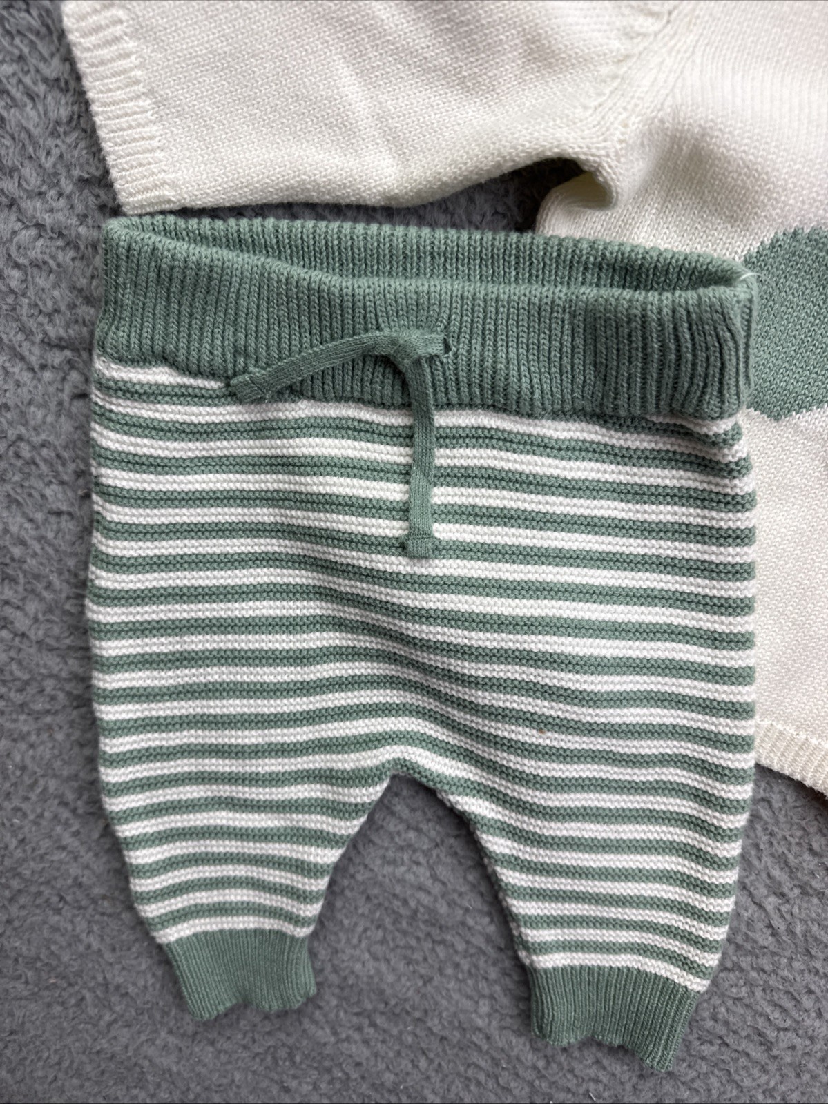 Carter’s Just One You Baby 3 Months Shamrock Sweater & Jogger Pants Set
