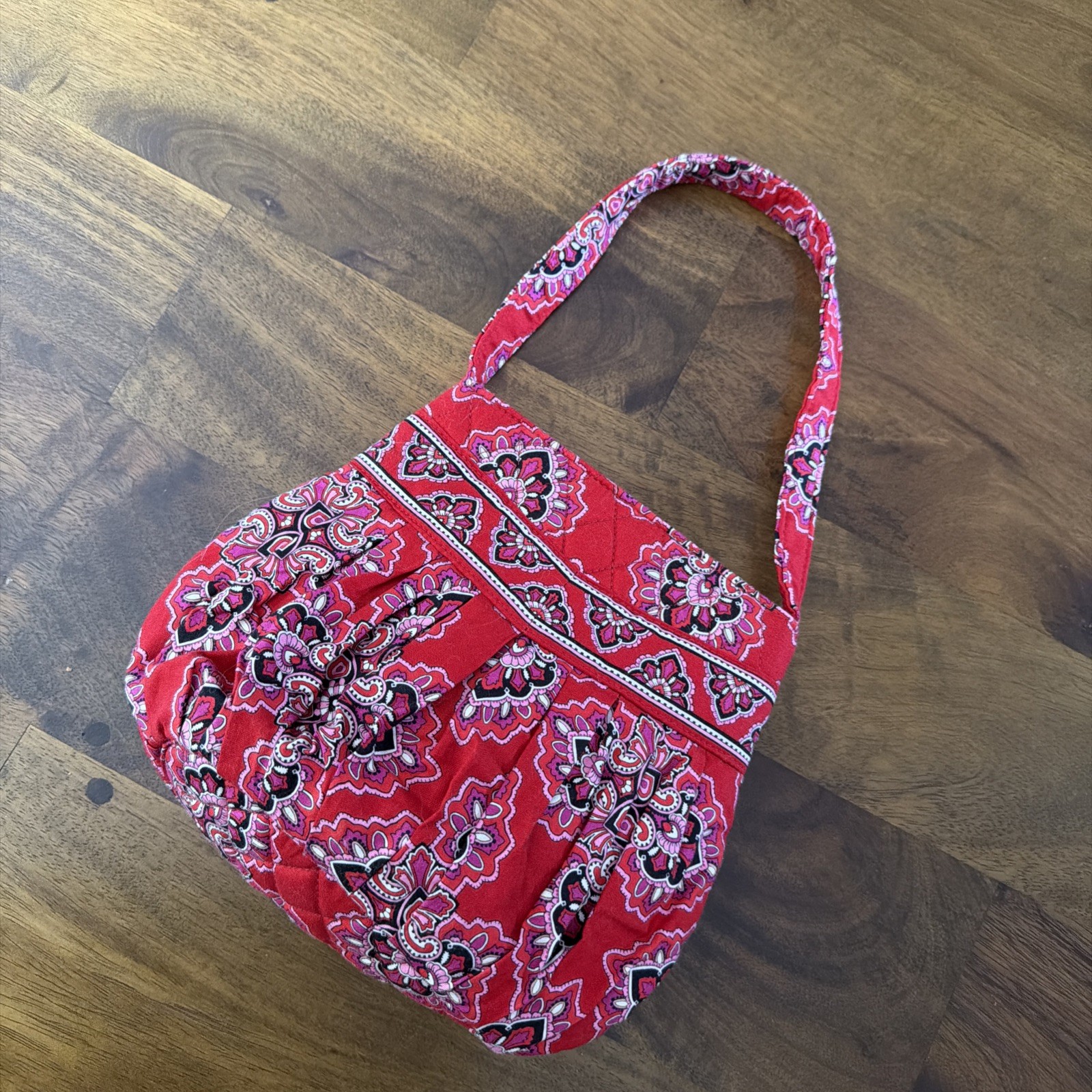 Vera Bradley FRANKLY SCARLET Red Hannah Small Handbag Purse Zip Close