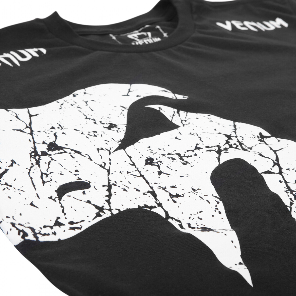 Venum MMA Giant T-Shirt – Black