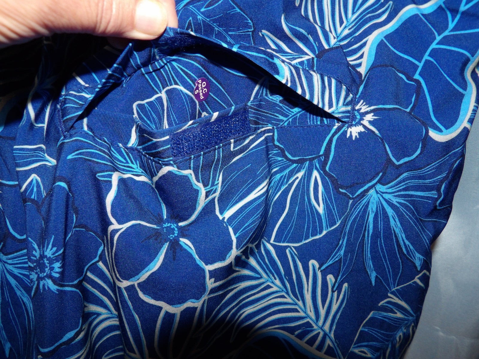 Laguna Blue Tropical Floral Theme Lined Swim Trunks Shorts Men’s Size XL NWT