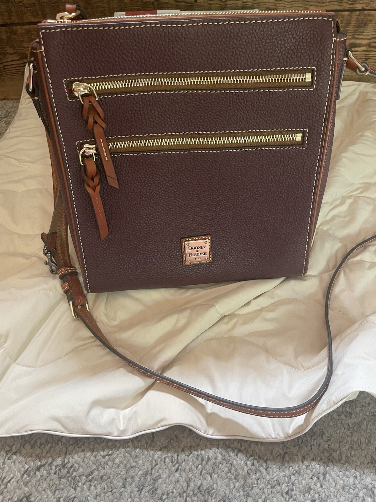Dooney & Bourke Pebble Grain Leather Triple Zip Crossbody Bag Burgundy Wine Red