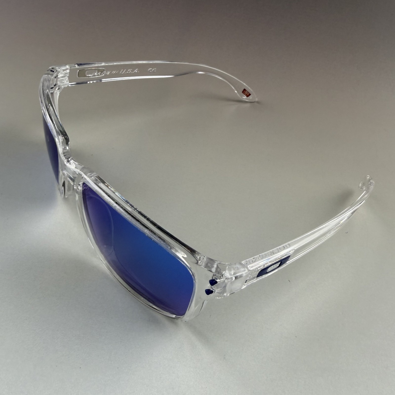 Oakley Holbrook Sunglasses – Clear Frame /Blue Sapphire Iridium Polarized Lens
