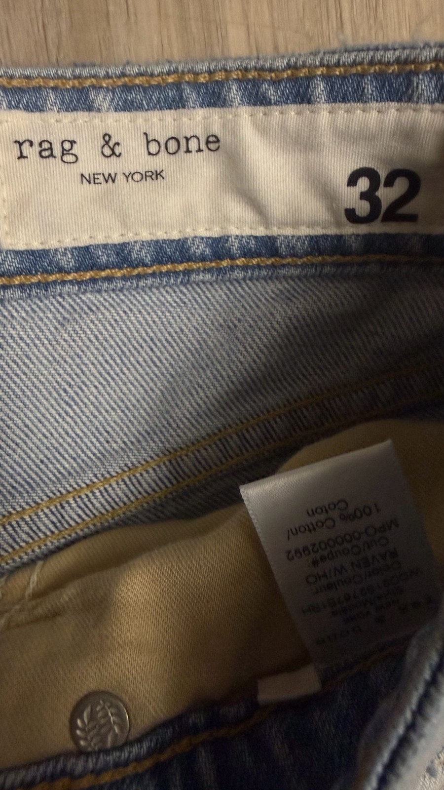 Rag & Bone Men’s Light Wash Distressed Relaxed Fit Jeans Size 32