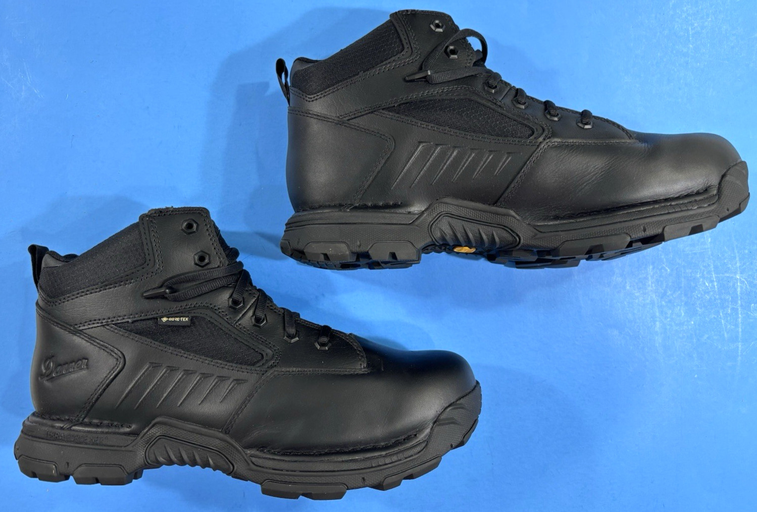 NIB 12 D MENS DANNER 26630 STRIKER BOLT 4.5″ WATERPROOF GORE-TEX BOOTS BLACK