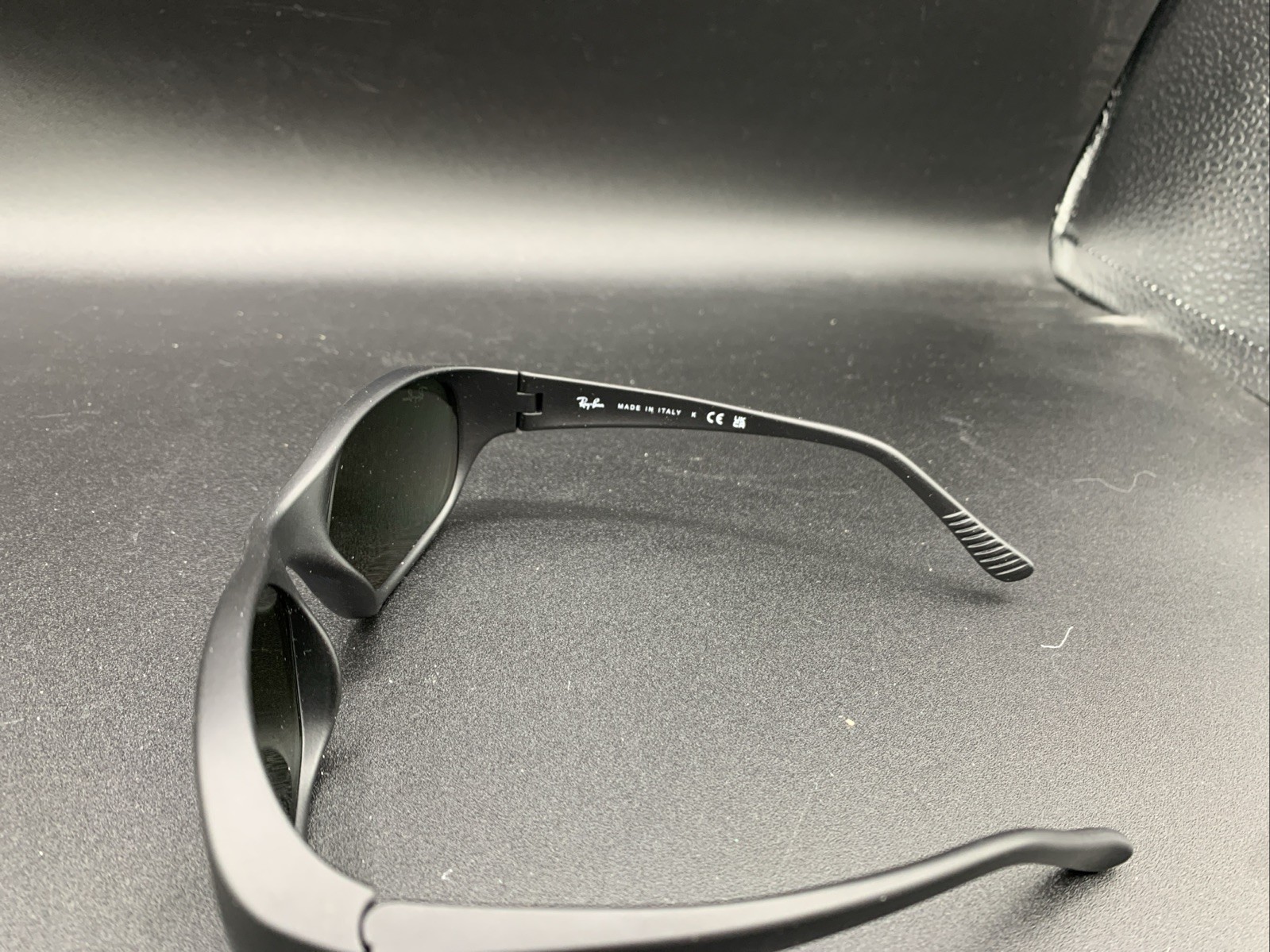 Ray-Ban 0RB2016 Daddy-O Matte Rubber Black/Green 59 / 125 Sunglasses