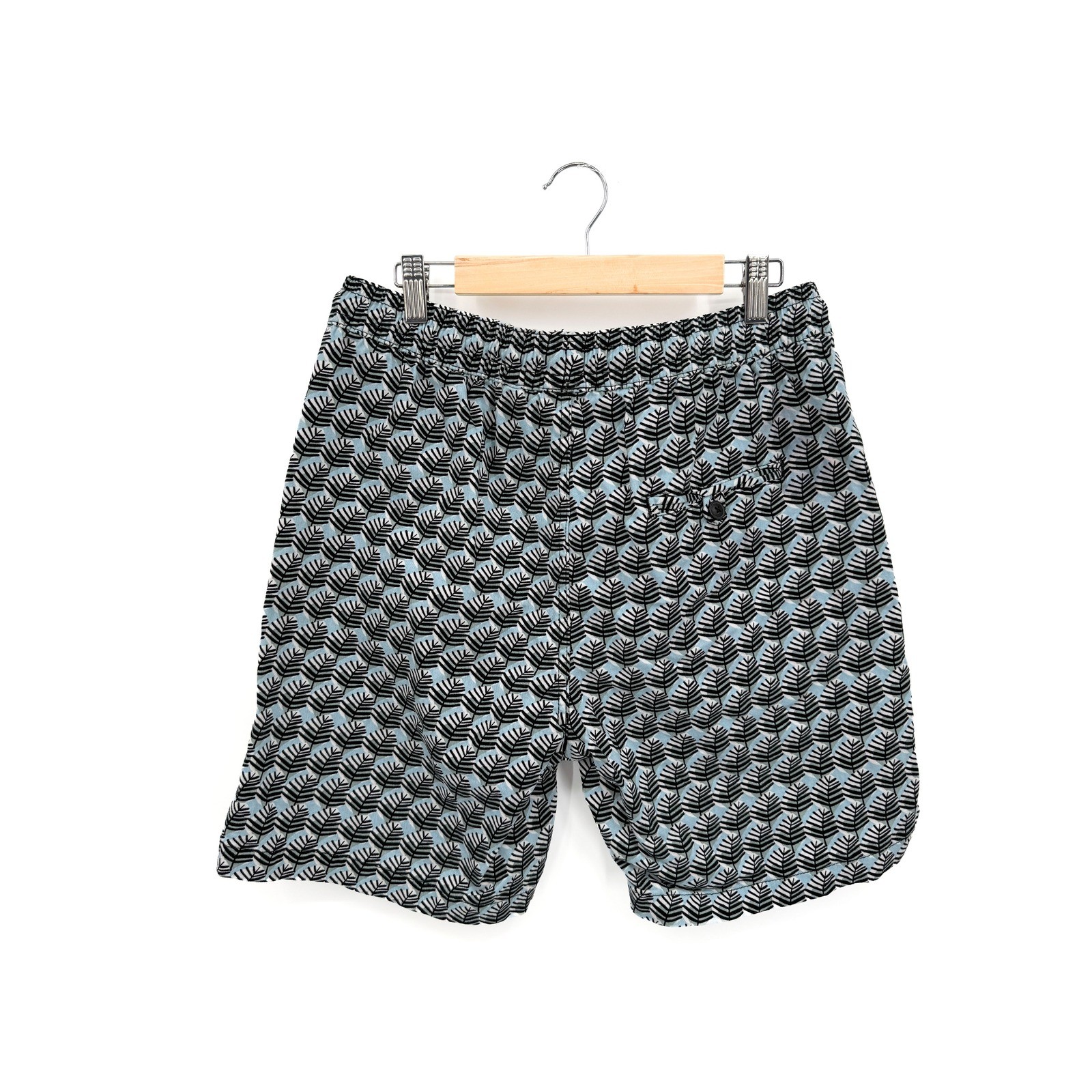 Bruno Oasis Shorts Men Med. Blue Black Leaf Print Casual Elastic Drawstring 0052