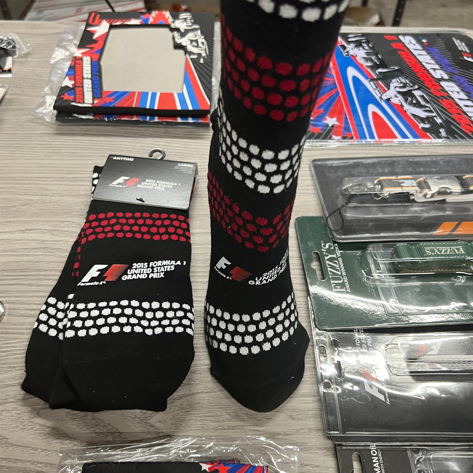 Formula 1 Boardroom Sock 2015 Us Grand Prix Large Moisture Wicking Black