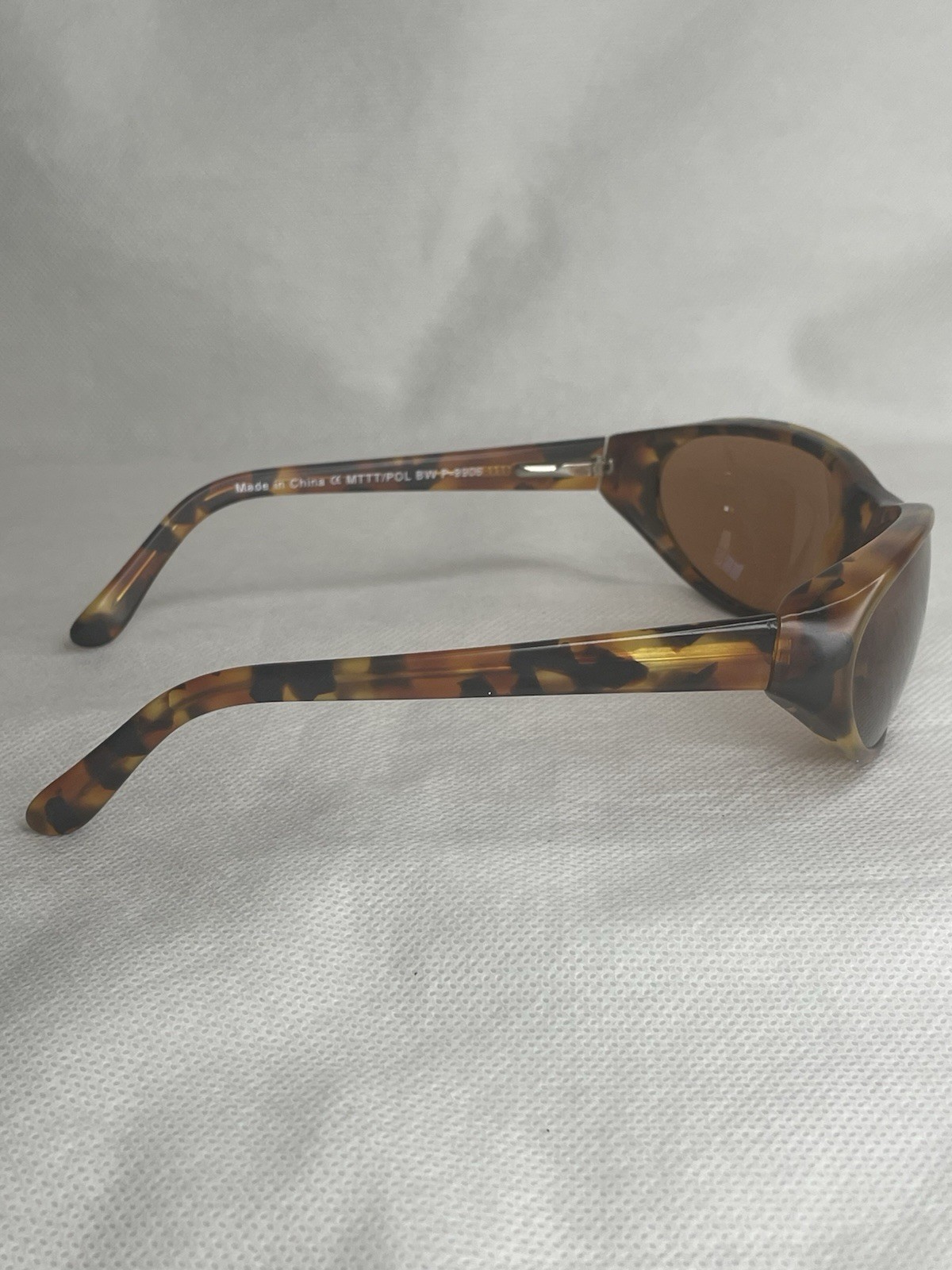 VTG Torque Hand Made Polarized Sunglasses Tortoise Wrap Brown Lens P-9906 125mm