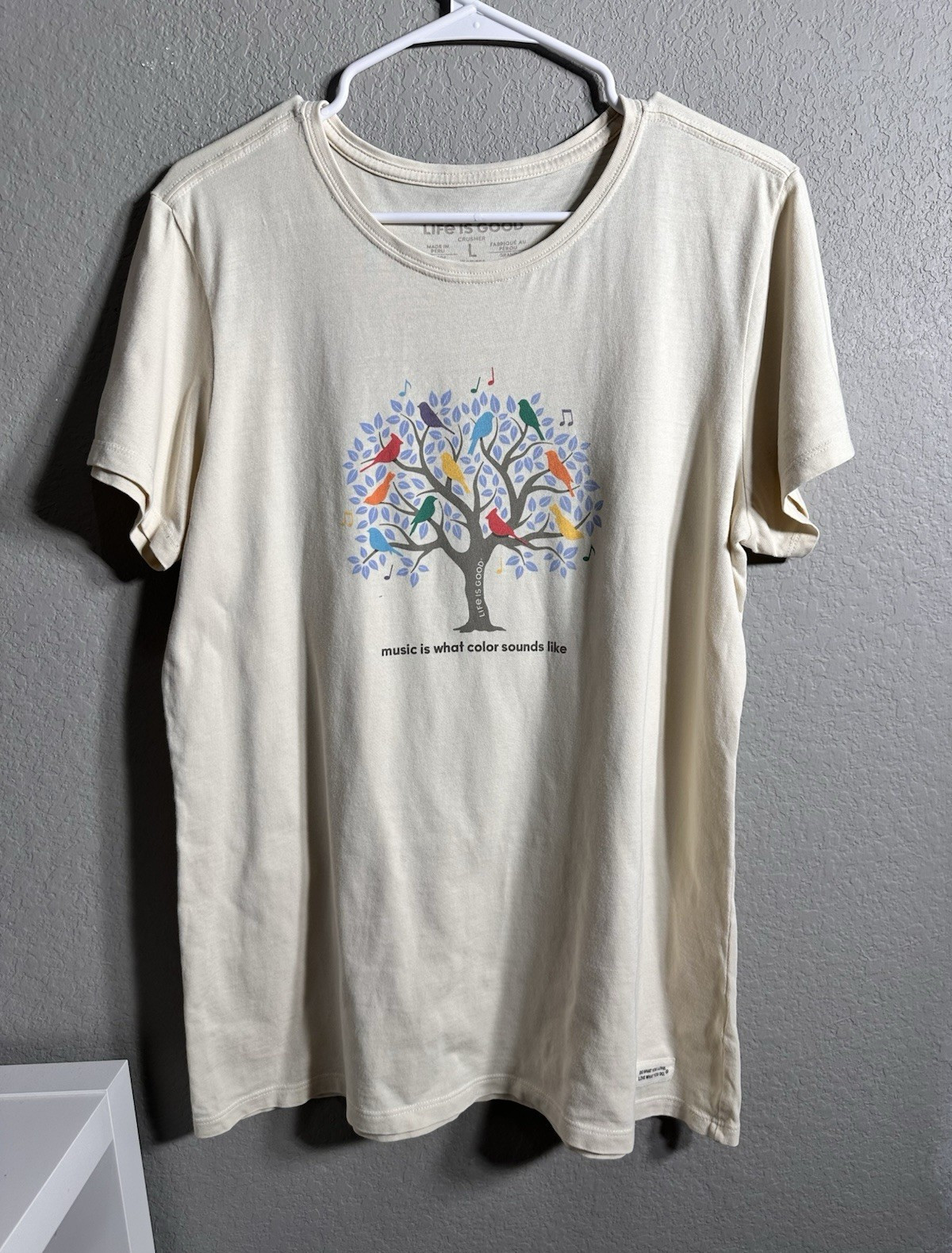 Life is Good Women’s Beige Cotton Knit Crew Neck Graphic T-Shirt L