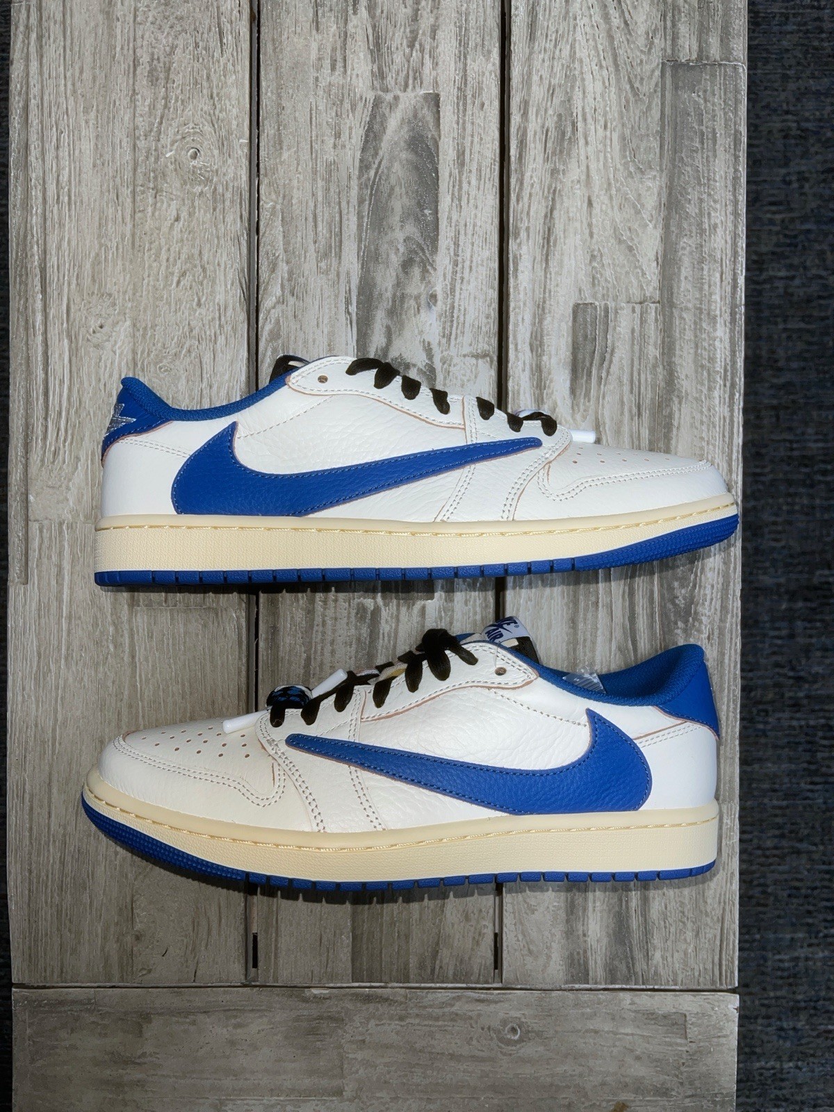 Size 9 – Fragment Design x Travis Scott x Air Jordan 1 Retro OG SP Low Sail…