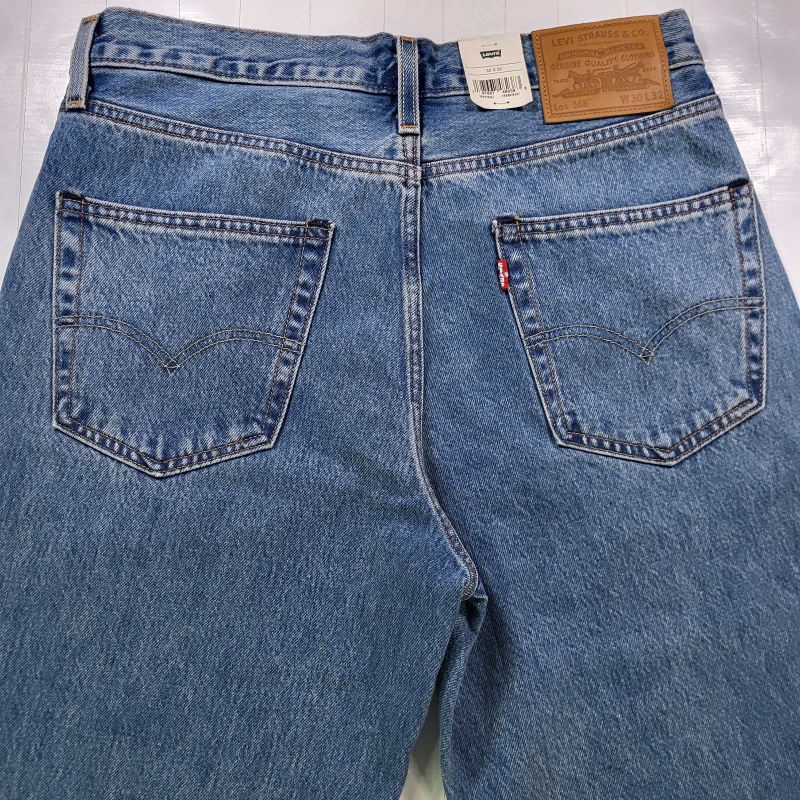 Levis Premium 568 Loose Straight Jeans 30×32 New Mens Blue 0 Cotton With Tags