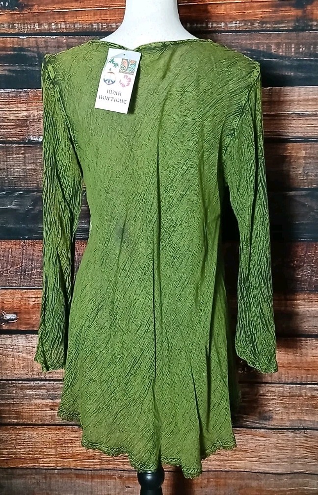 India Boutique Peasant Top Free Size Green Bohemian Sequin Flare Sleeve NWT