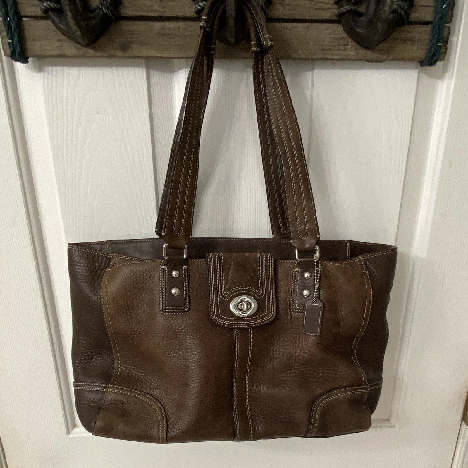 Coach Pebbled Brown Tote Shoulder Bag Turn Lock Pink Lining Pockets Charm