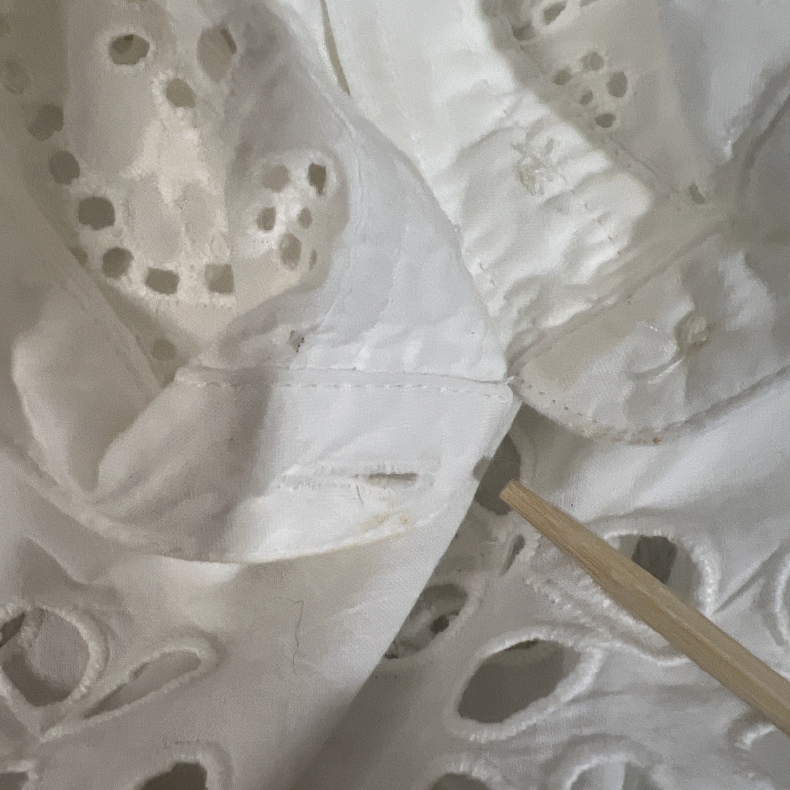 Madewell XXS White Embroidered Button Front Flutter Sleeve Womens Top Blouse