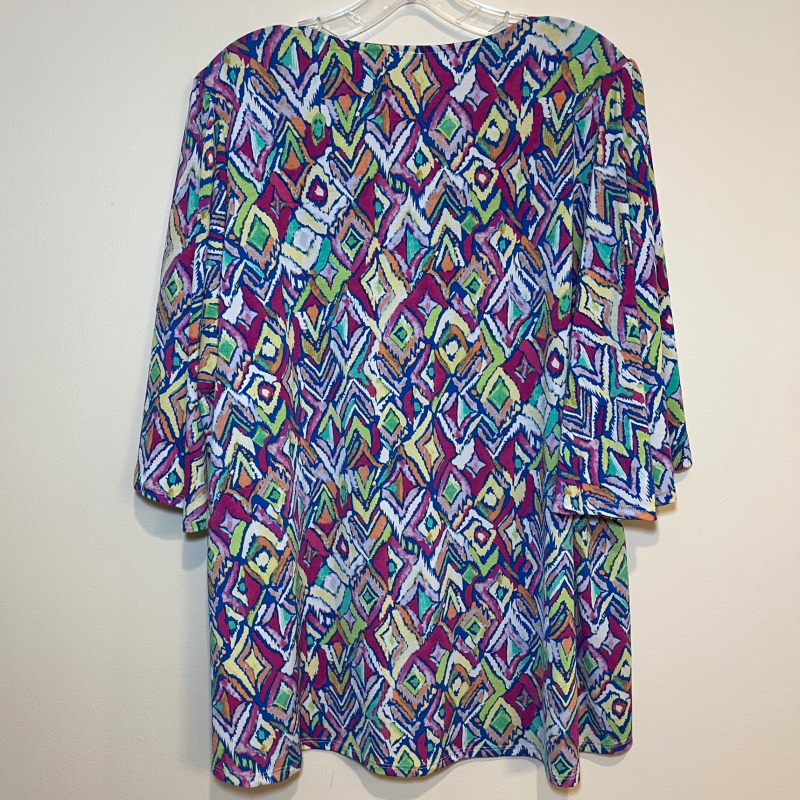 Dear Scarlett Top Shirt Blouse V Neck Batwing Bell Sleeve Multicolor XL