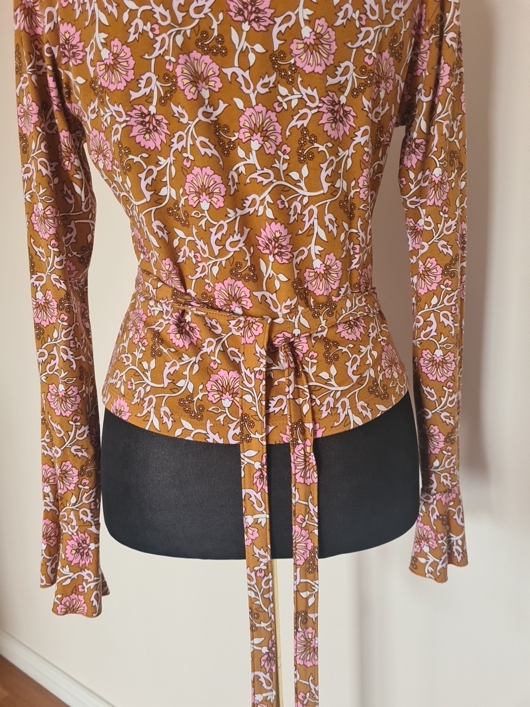 Arnhem Soi Gypsy Brown Pink White Bohemian Hippie Wrap Around Top 10 👇check