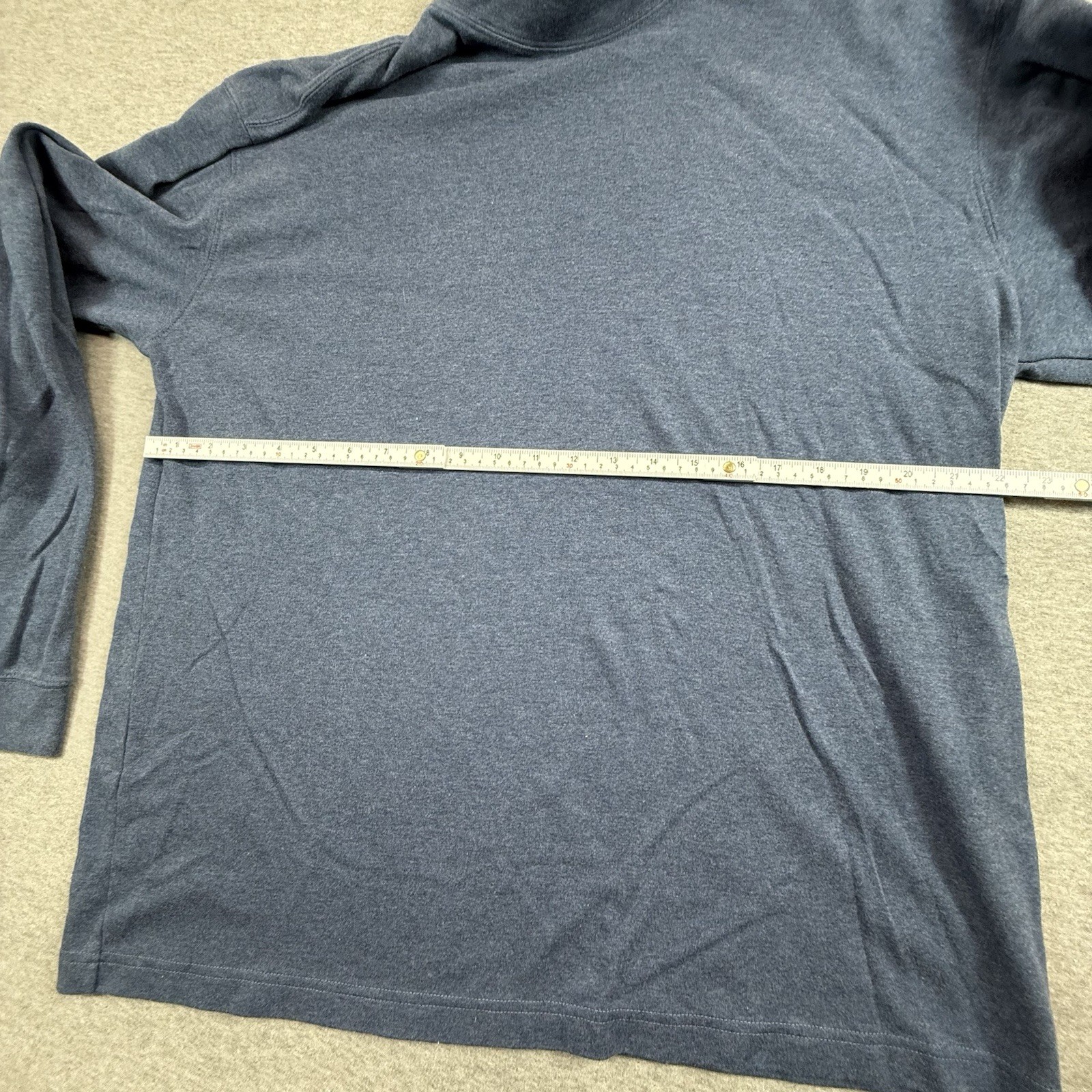 LL Bean Mens Large Turtleneck Shirt Long Sleeved Blue Pullover