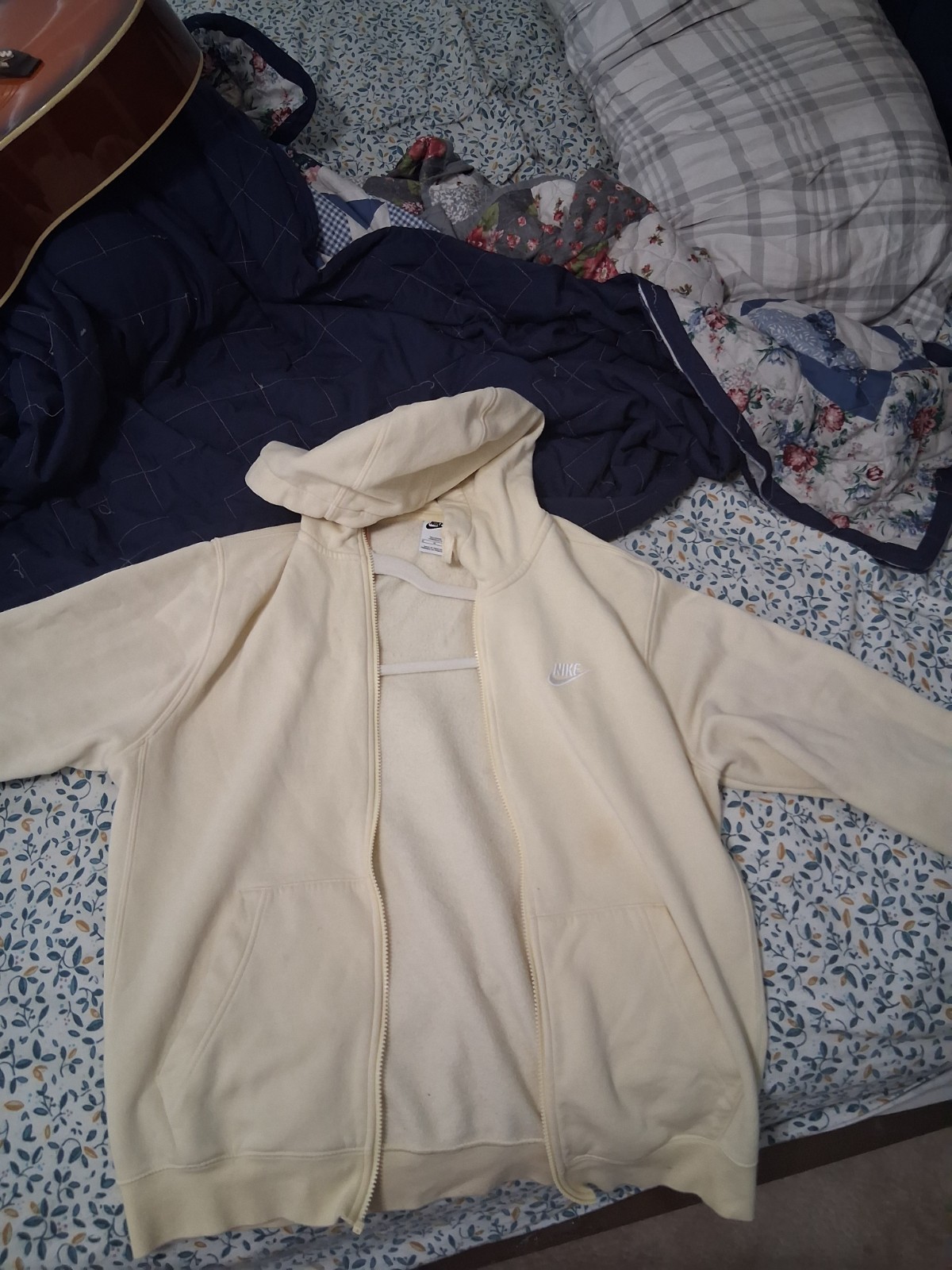 nike zip up hoodie men medium
