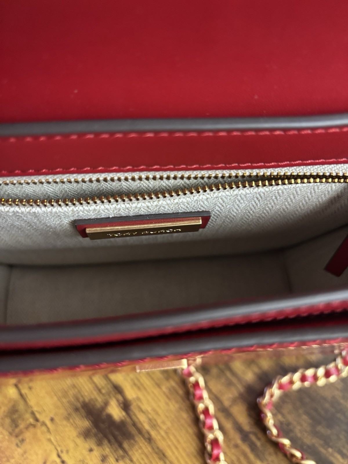Tory Burch Robinson Convertible Shoulder Bag – Spark Red Leather with Gold Chain
