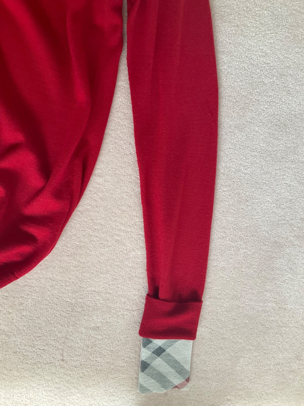 Burberry womens red cardigan S p Burberry logo 100% merino wool Uk 8 hardly worn