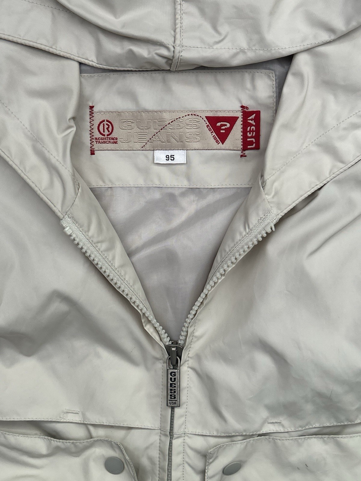 GUESS Women’s Beige Windbreaker Jacket Hooded Full Zip Regular Fit Size 95 (M)
