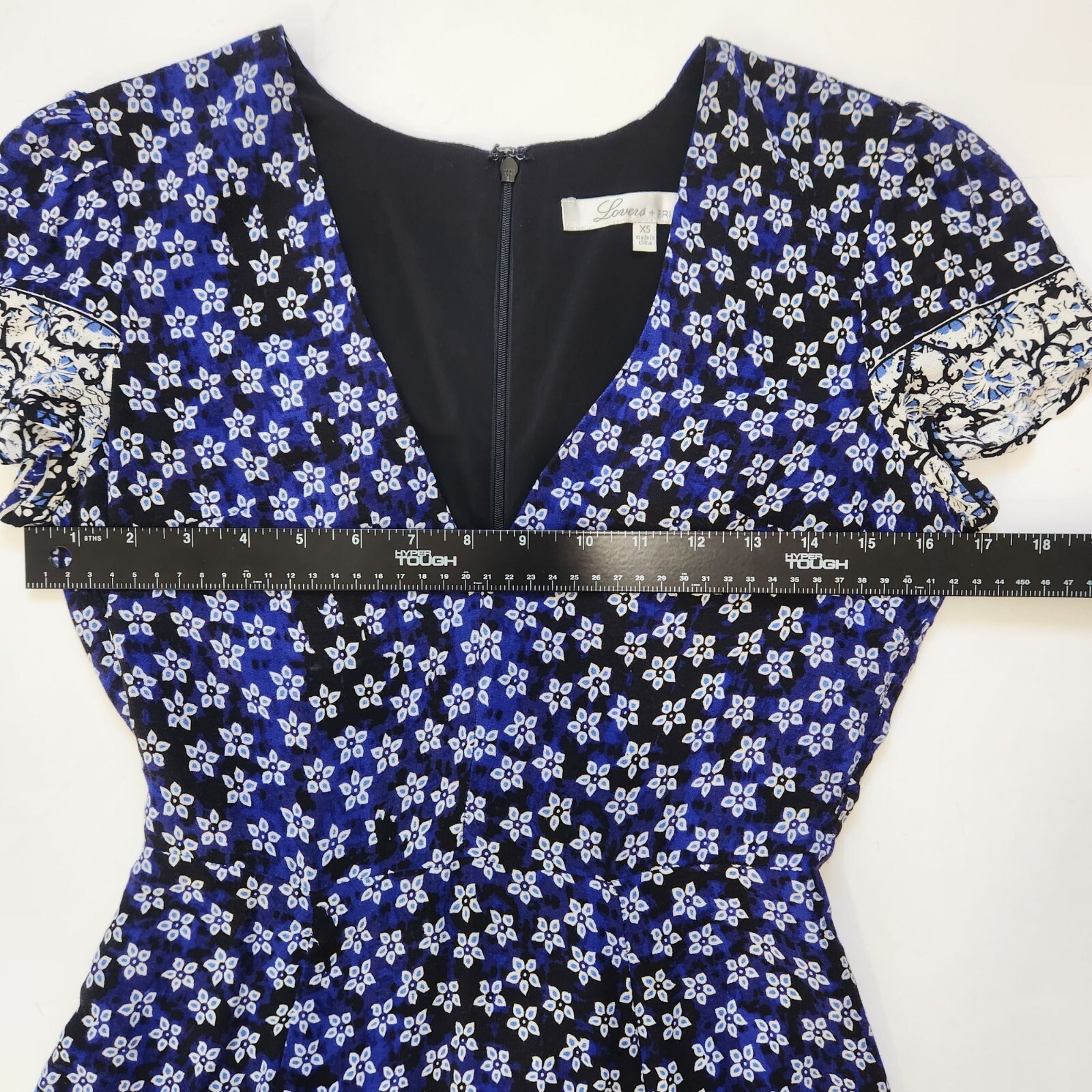 Lovers + Friends Cassidy V-Neck Mini Dress Size XS Paisley Black Blue