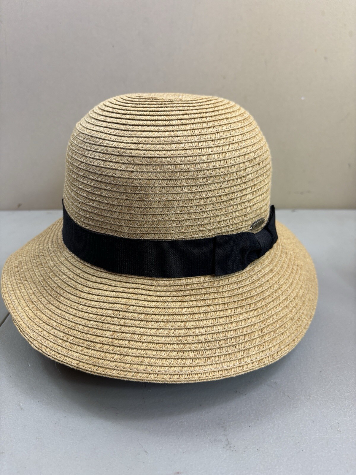 Scala Boho Hat Bucket Bell Style Tan Tightly Woven Straw Cap Banded Beach Preppy