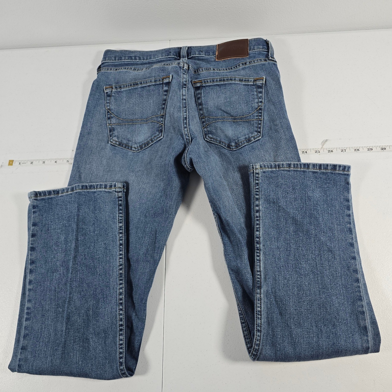 Hollister Epic Flex Straight Leg Jeans Medium Wash Blue Denim W29 L32 12469