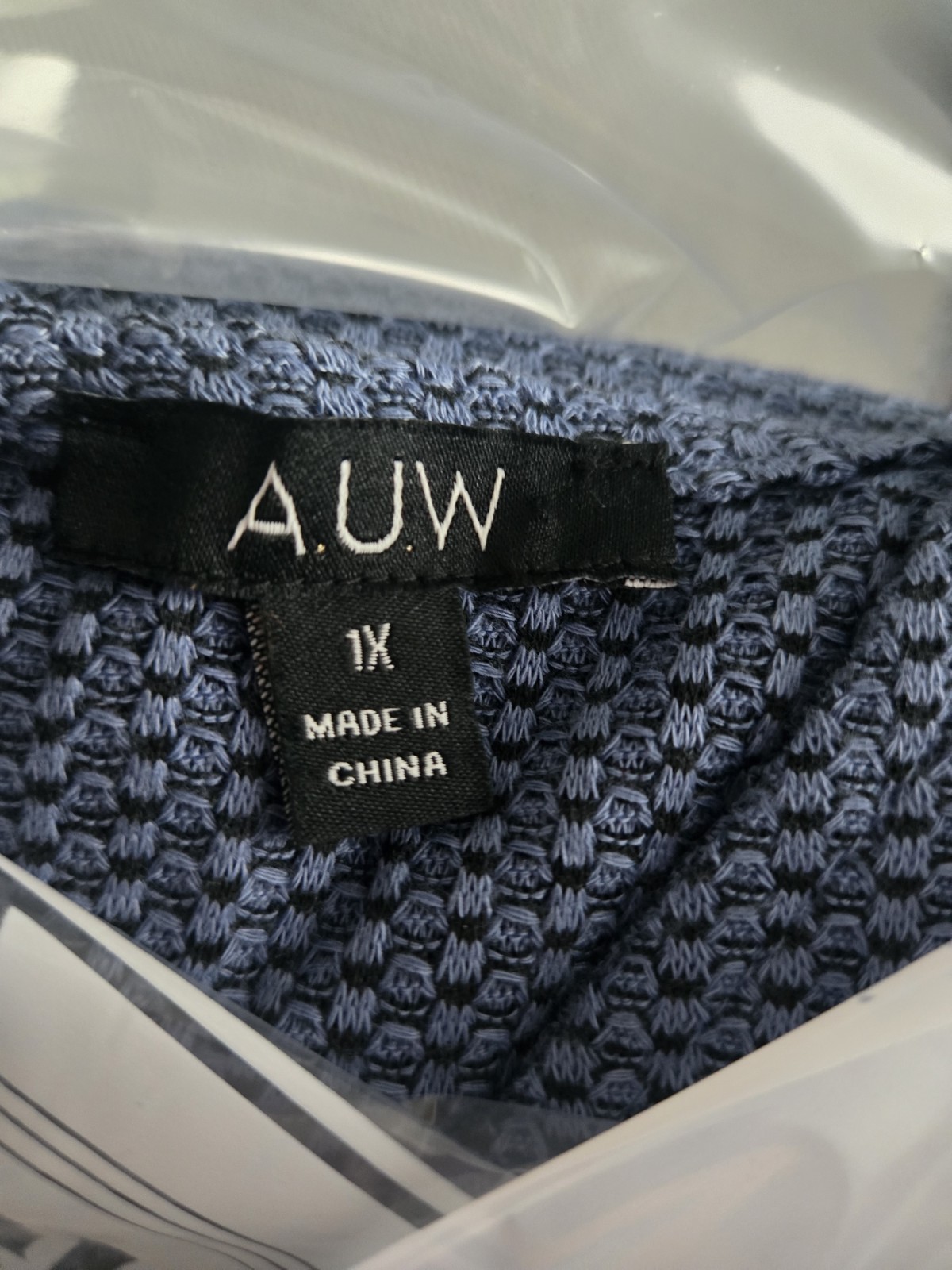 A.U.W. Blue Zip Neck Textured Blouse Top 1X Plus Size NWT