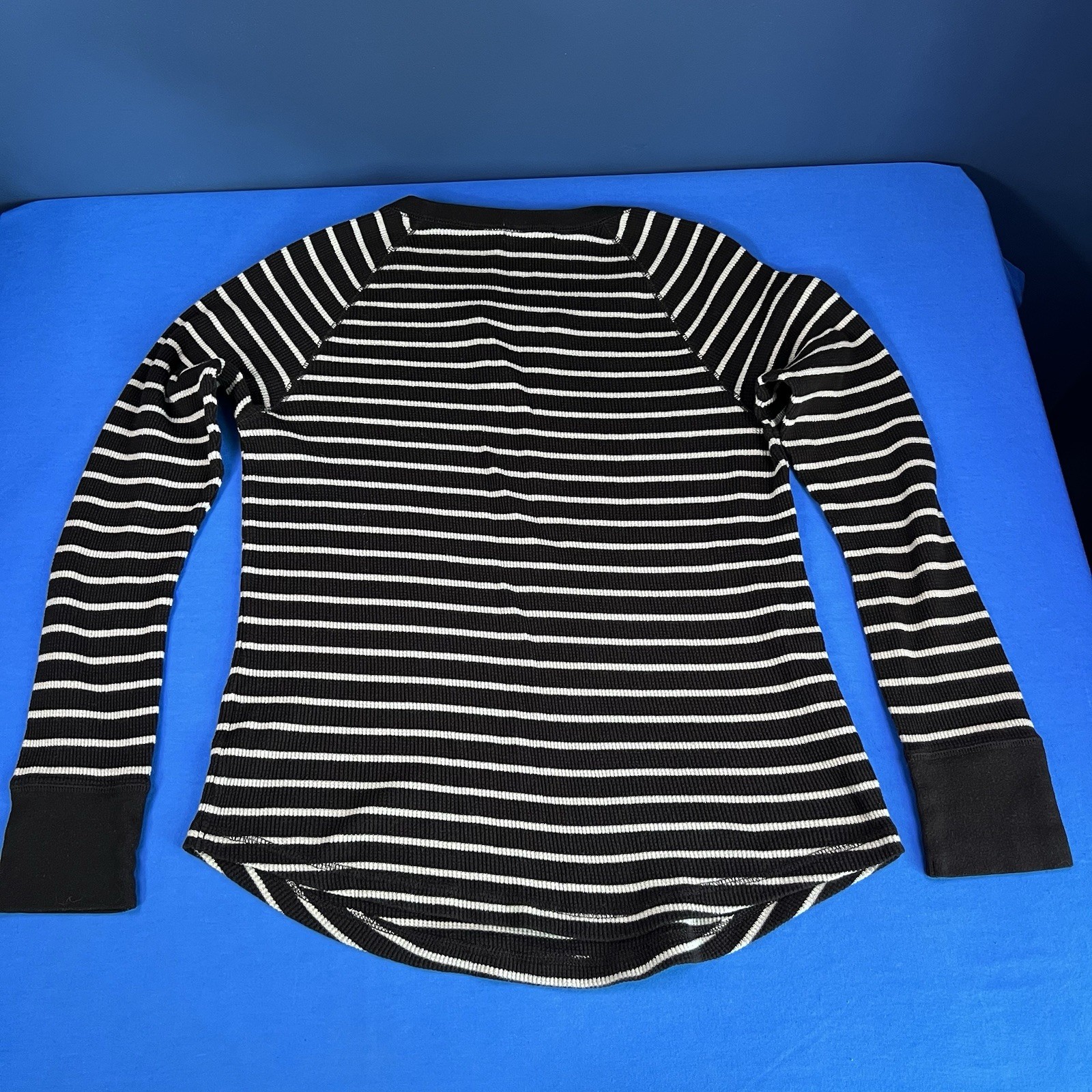 Faded Glory 2 Black and White Striped & Black Long Sleeve Shirts L