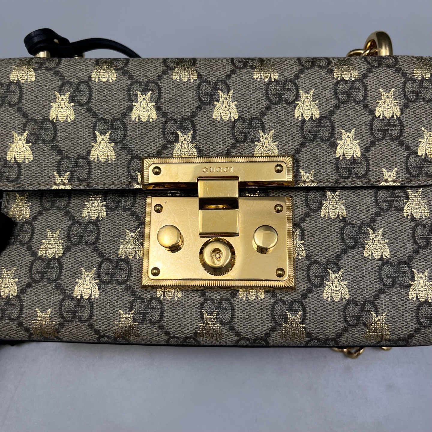 Gucci Pre-Owned Authentic Luxury Handbag 20*13*7 Free Tracked Shipping