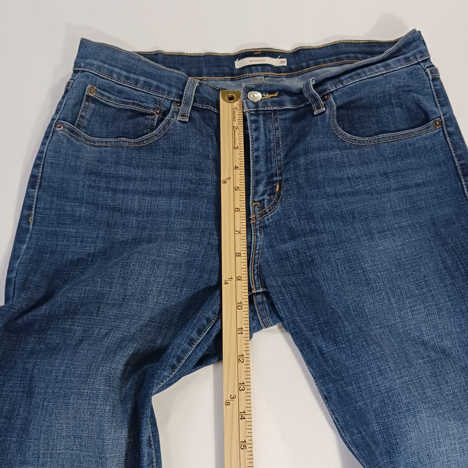 Levi’s Boyfriend Men’s Blue Cotton Blend Denim Jeans Size W30 L27 Fits (32×27)