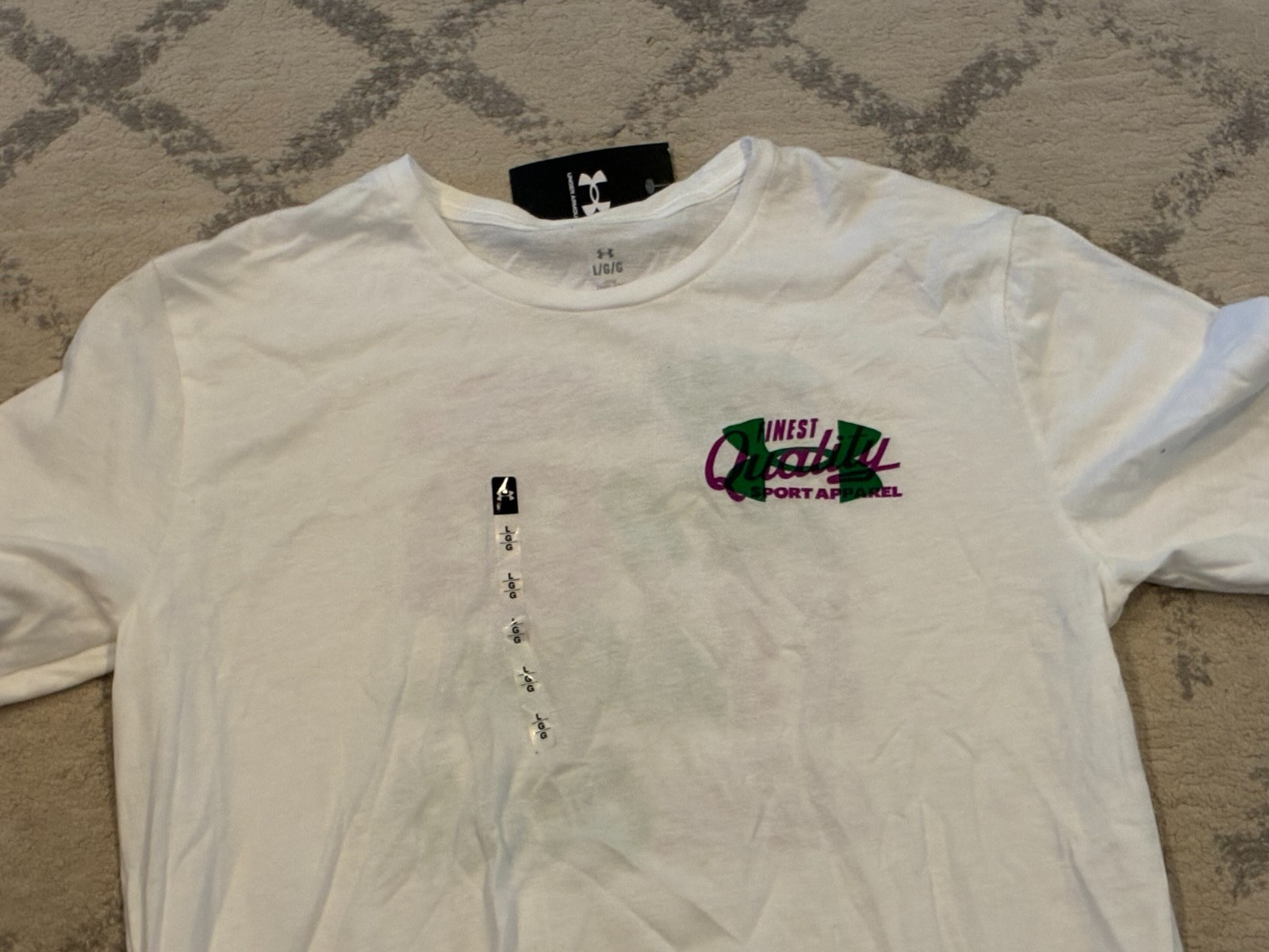 NWT L Under Armour Men’s Large Vintage Type T-Shirt White Loose UA Shirt LG NEW
