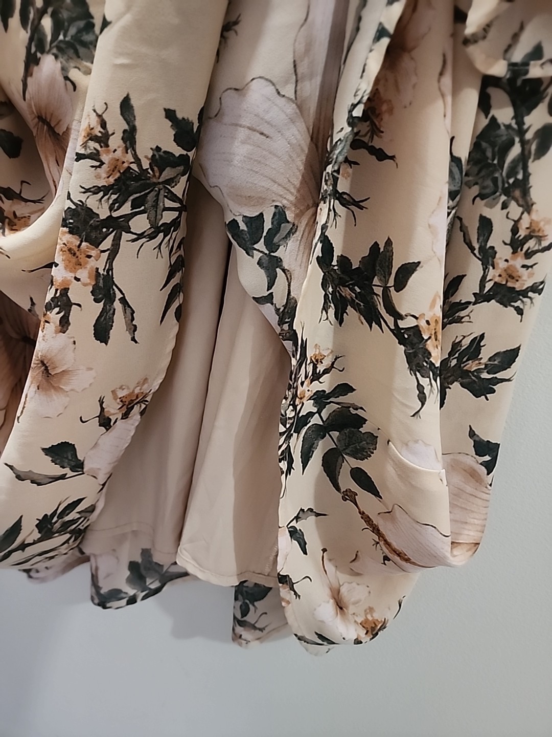 Happy x Nature Size L Dress smocked Floral Boho knee Length By Kate Hudson