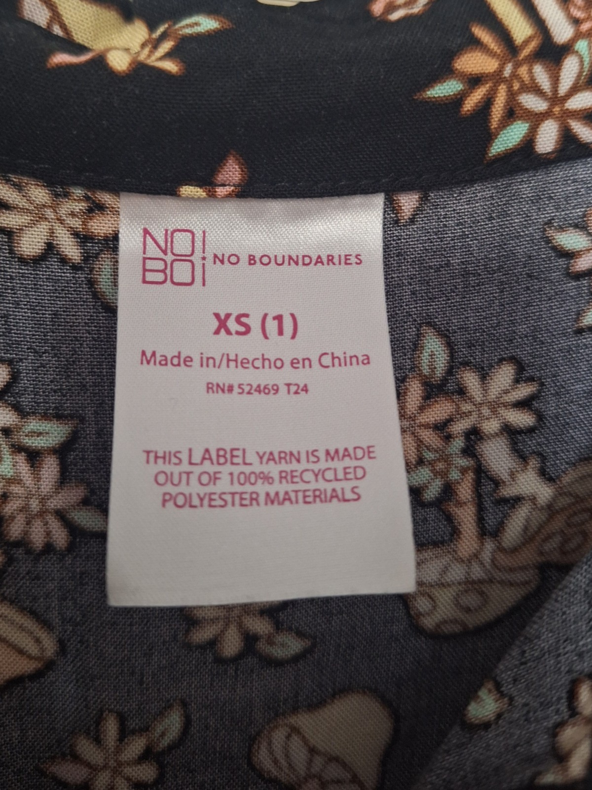 No Boundaries XS Woven Button-Up Blouse Collared Floral Mushroom Print