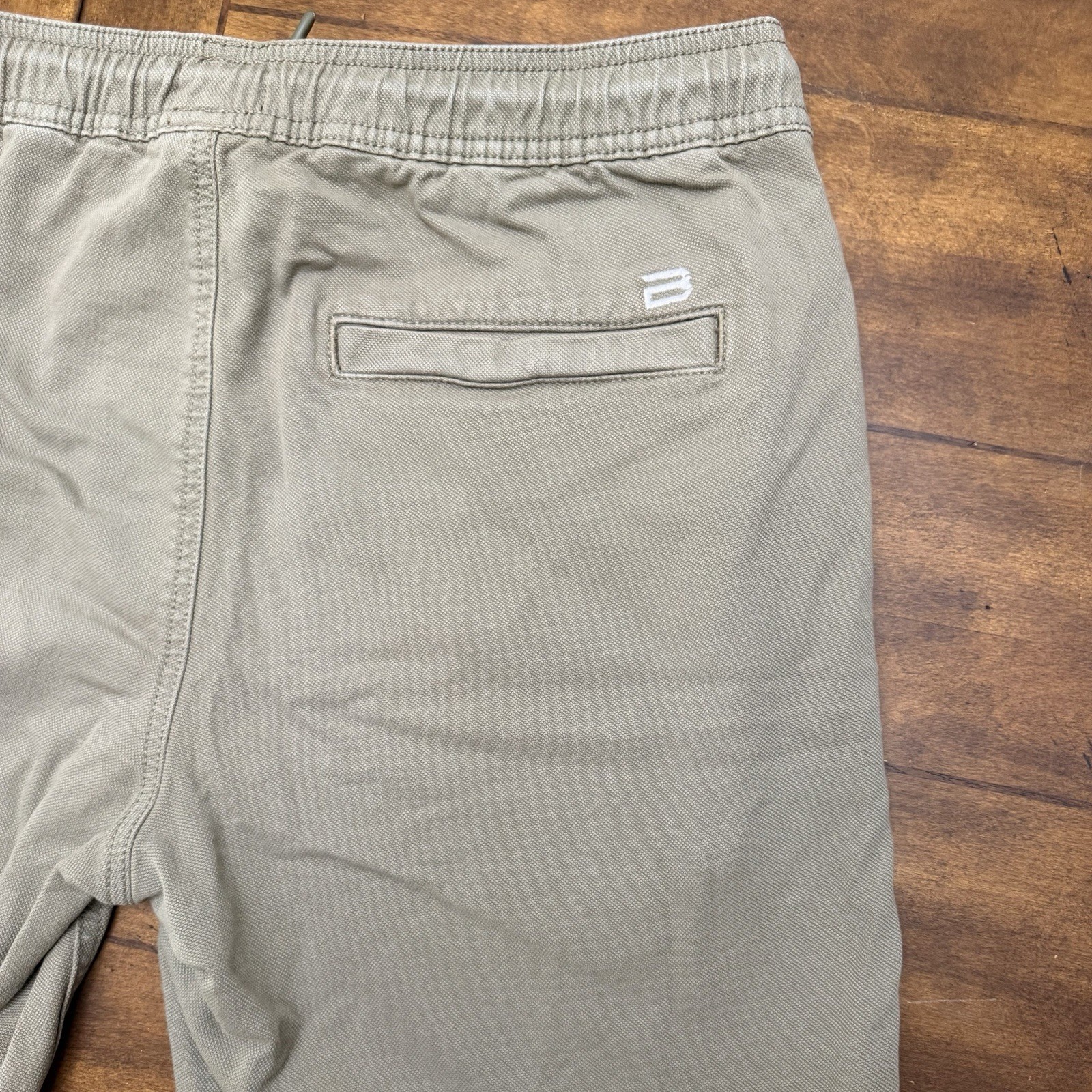 Buffalo David Bitton Mens Shorts Medium Khaki Tan Stretch Drawstring Casual