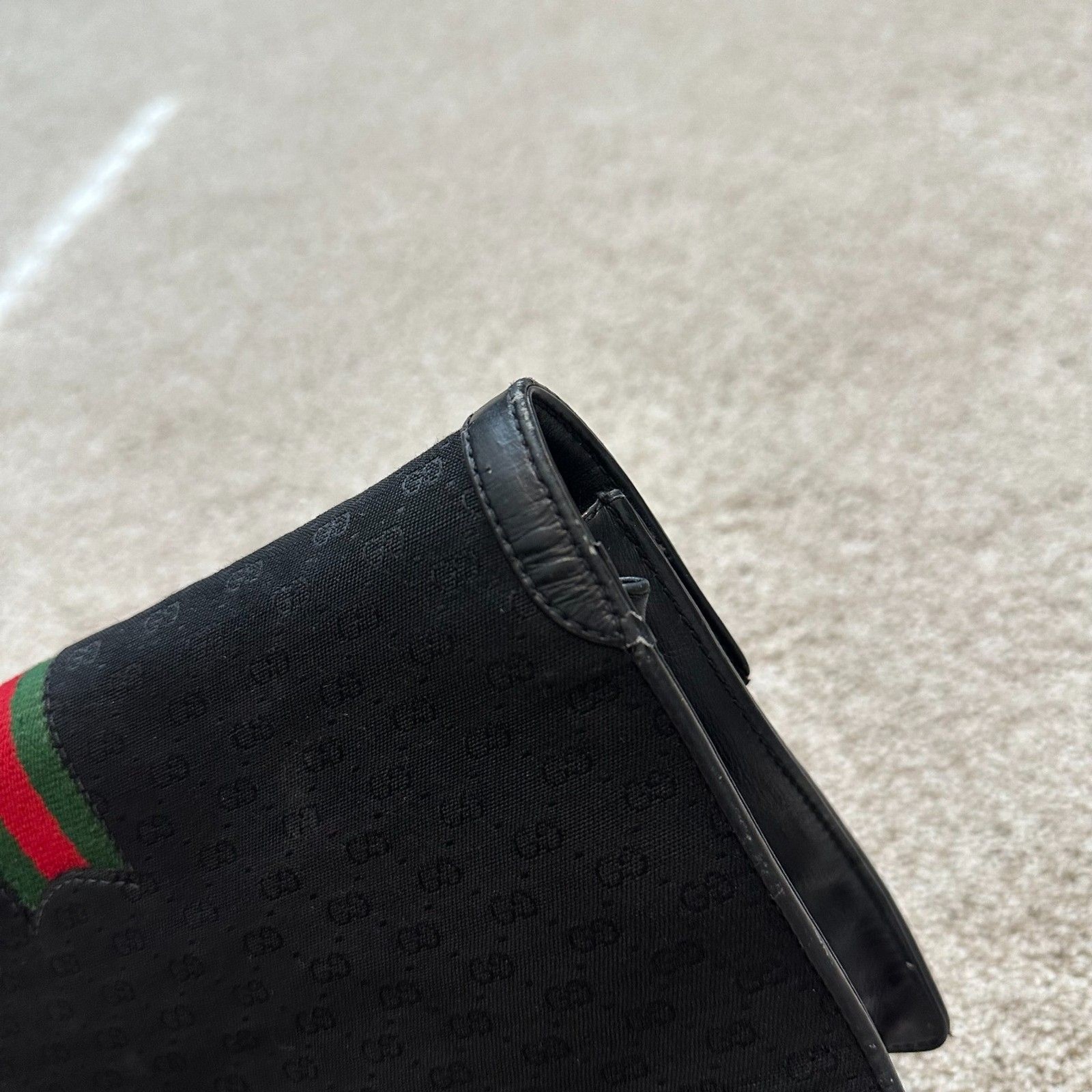 Vintage Gucci GG Monogram Supreme Ophidia Clutch – See Details