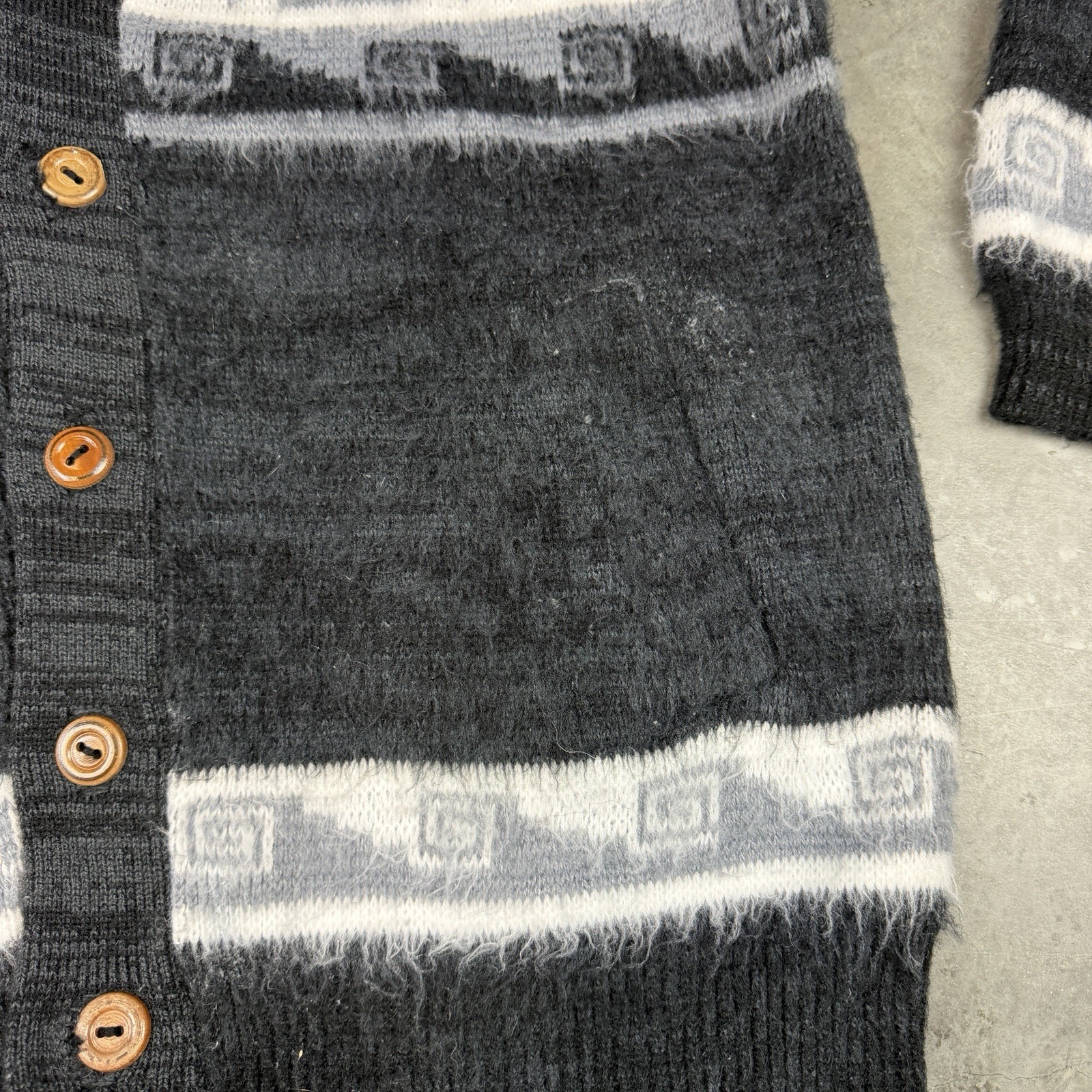 Alpaca Cardigan Mens Medium Black Vintage Button Up Long Sleeve Flaws