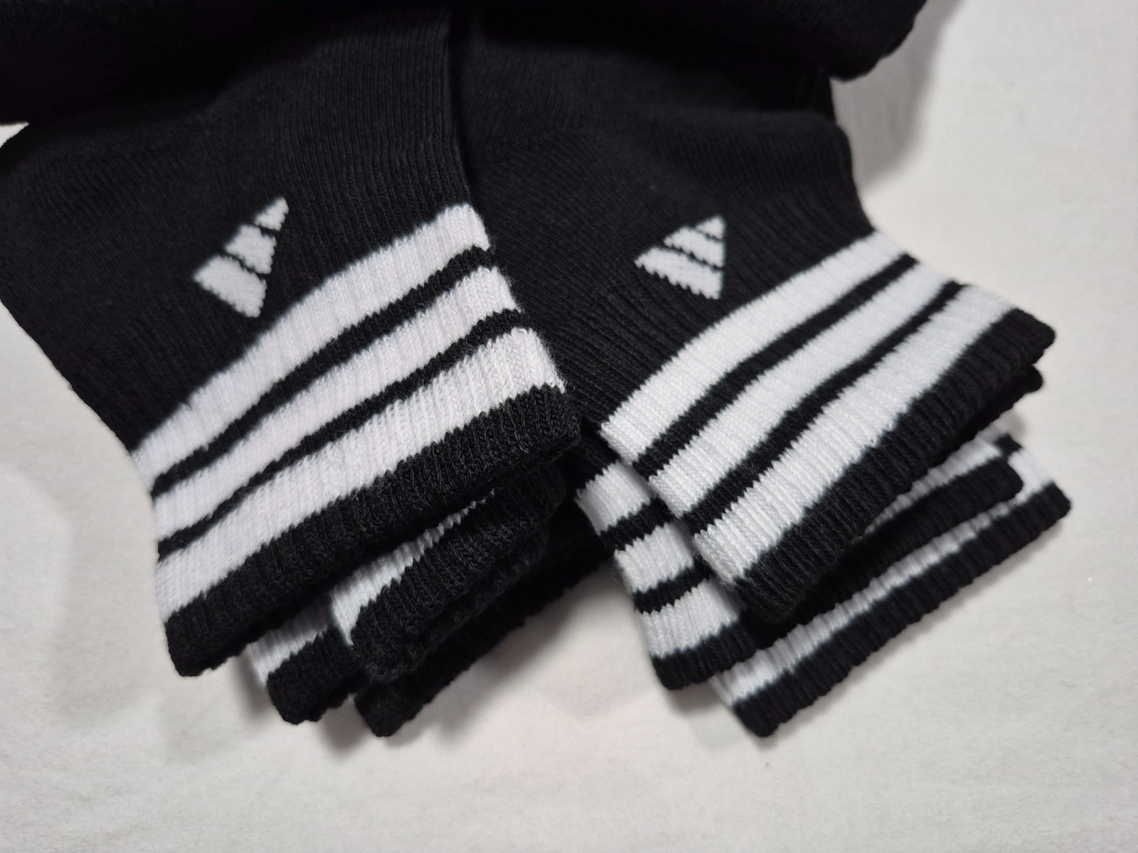 Adidas Men’s Clima Cool Cushioned Quarter Sports Comfort 6 Pairs Socks SZ 8-12