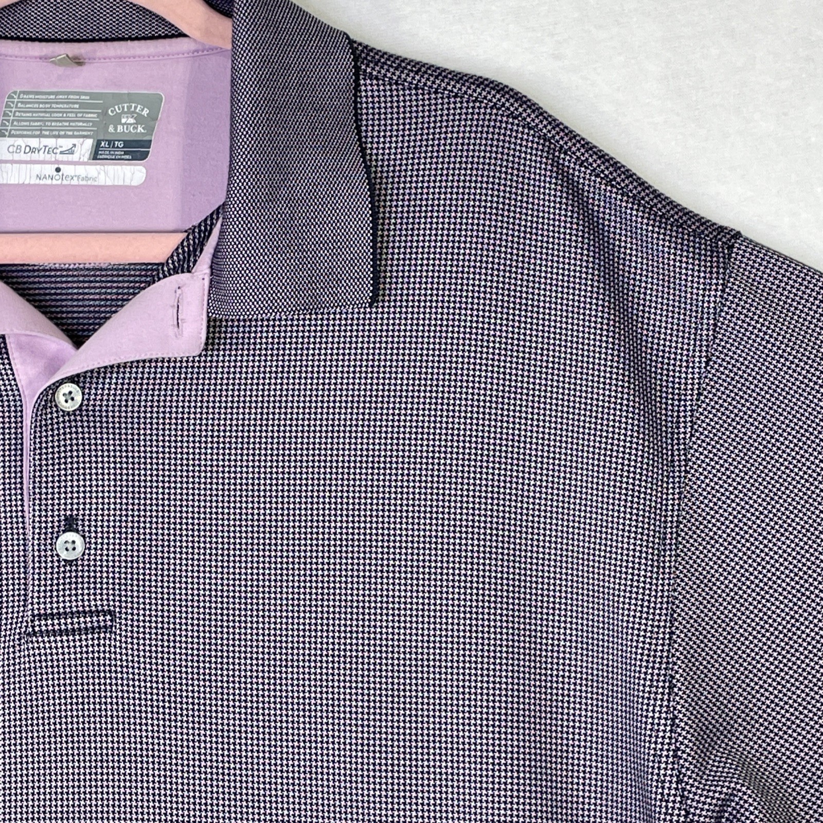 Cutter & Buck Men’s XL DryTec Nanotex Fabric Golf Polo Shirt Purple Pattern
