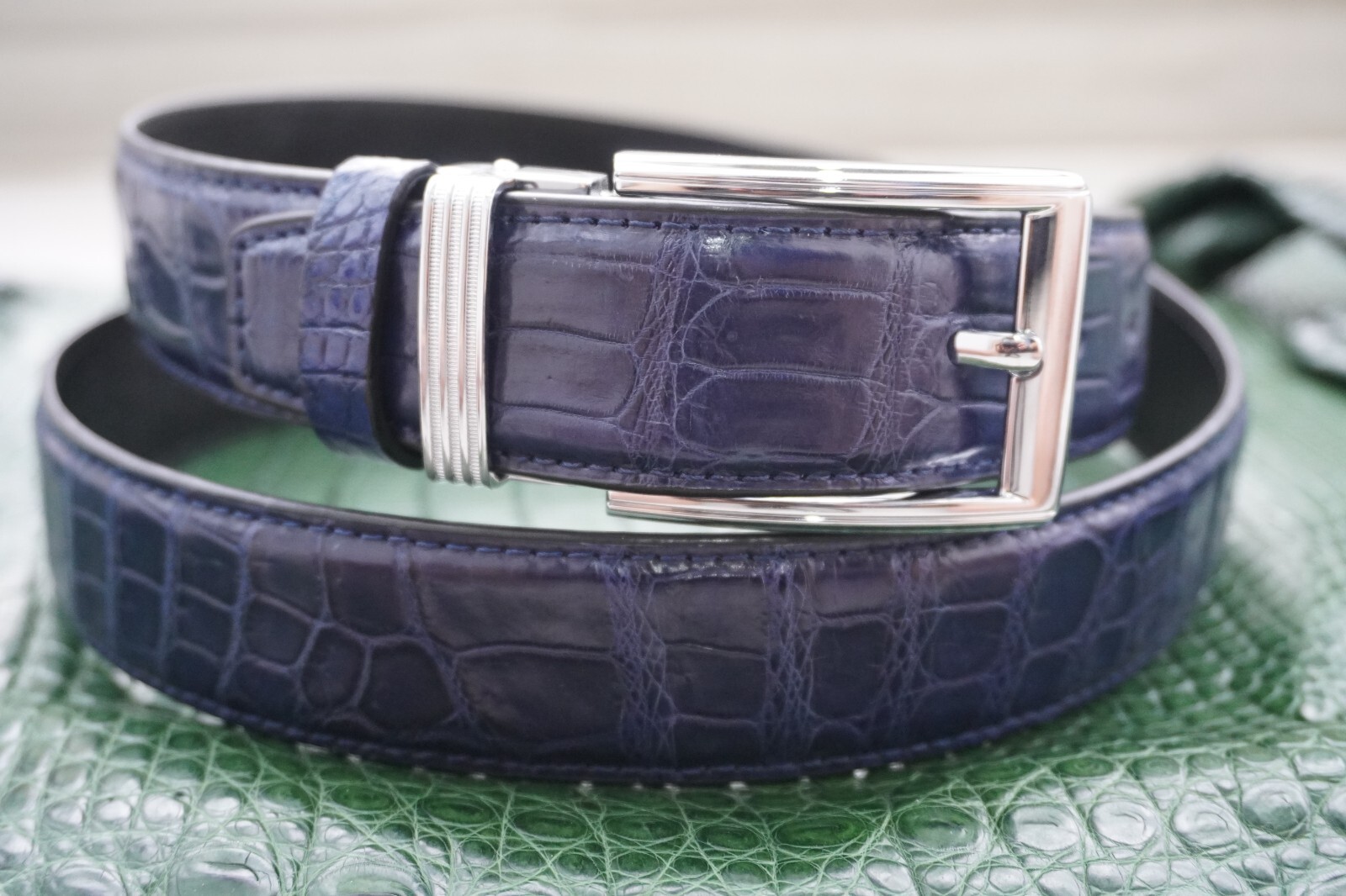 W1.3 inch Blue Real Crocodile Belly Leather Skin Men’s Belt Pin Buckle #L30