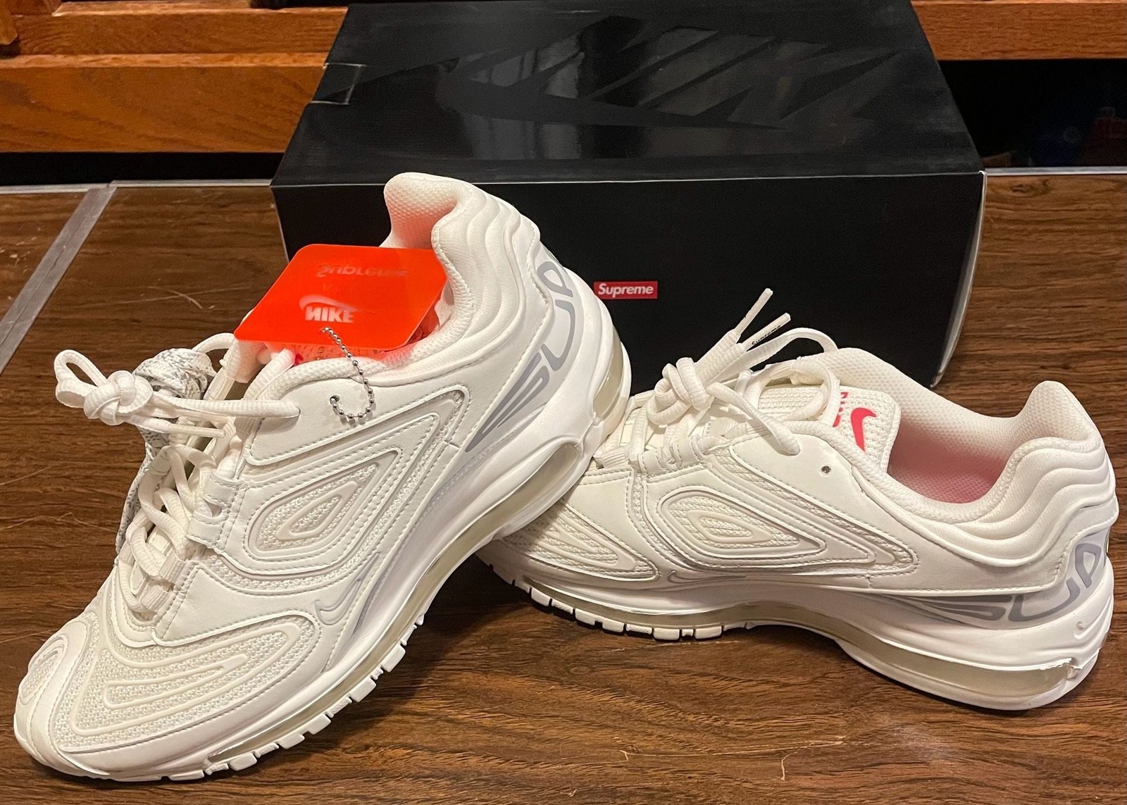 Nike x Supreme Air Max 98 TL SP White Sail Metallic Silver