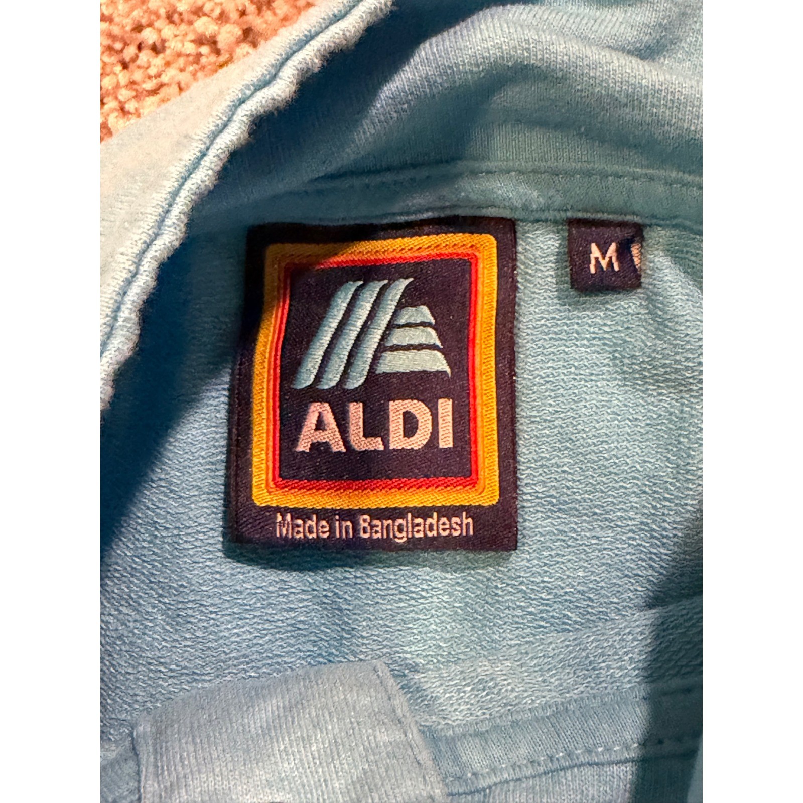 ALDI Sweatshirt Mens Medium Blue Rainbow Striped Snap Neck Pullovert Employee *