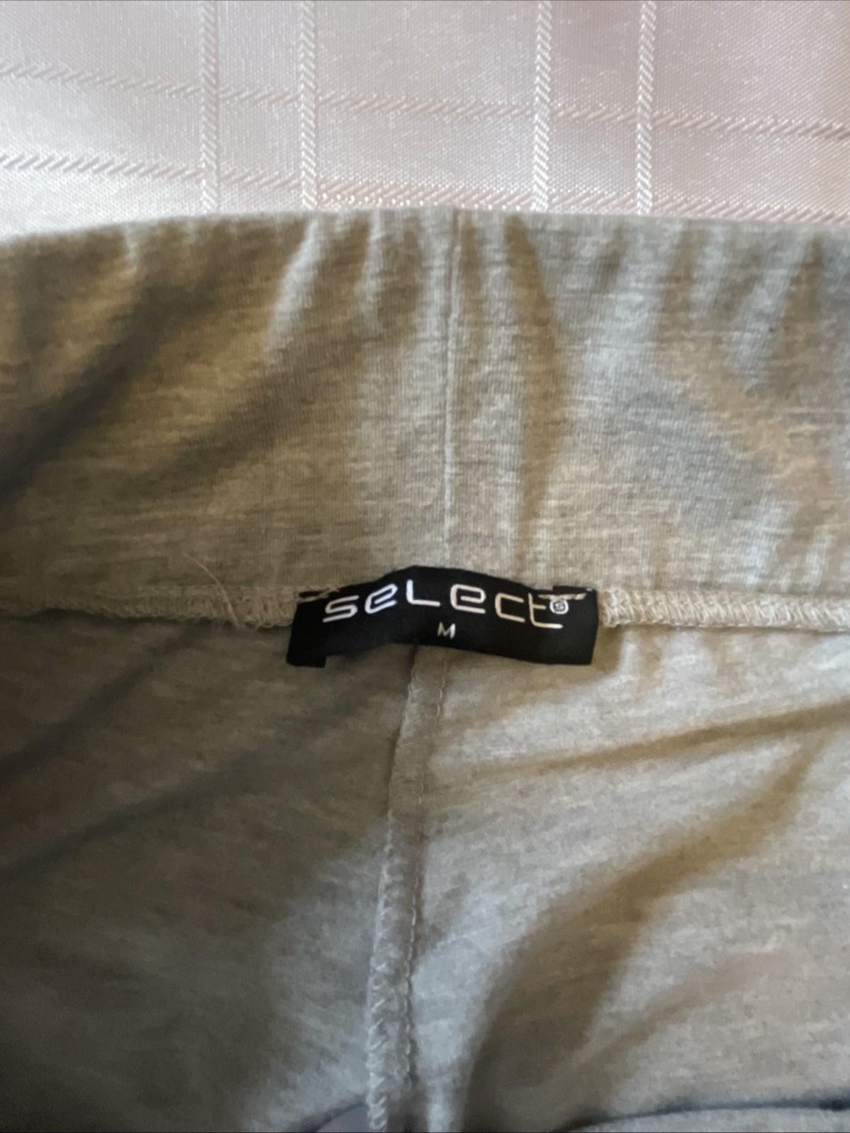 Select Ladies Grey Leggings Size Medium 10 Uk .Leg 27 Inches -with Logo New