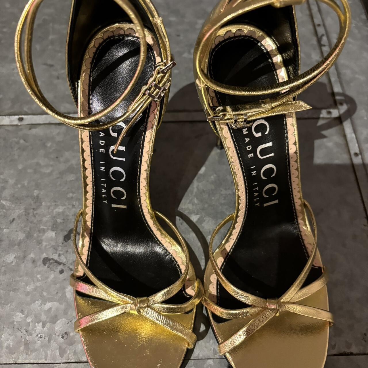 Gucci Women’s Gold Ilse Metallic Leather 110m Heel Sandal Shoes Size 36 1/2