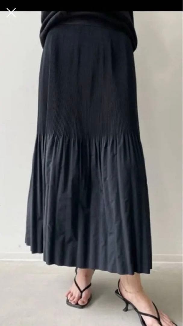 KALLMEYER Pleats Skirt Black S – L’Appartement DEUXIEME CLASSE