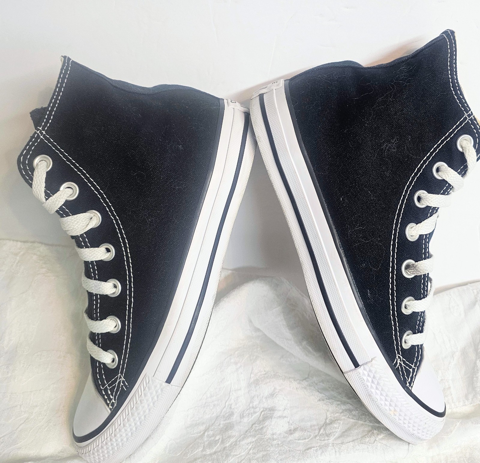 Gender Neutral Black Converse Chuck Taylor All Star High Top Sneaker Sz 7