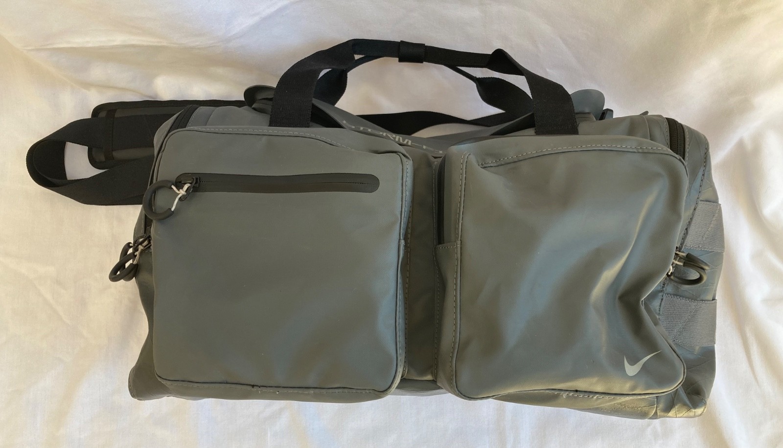 NIke Storm-FIT ADV Utility Small Duffle Gym Bag Dark Grey DQ5335 068